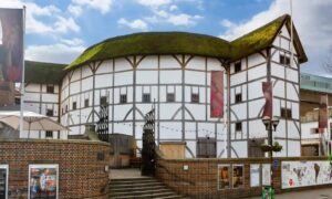 The London Globe. (Photo courtesy of Christine Schmidle)